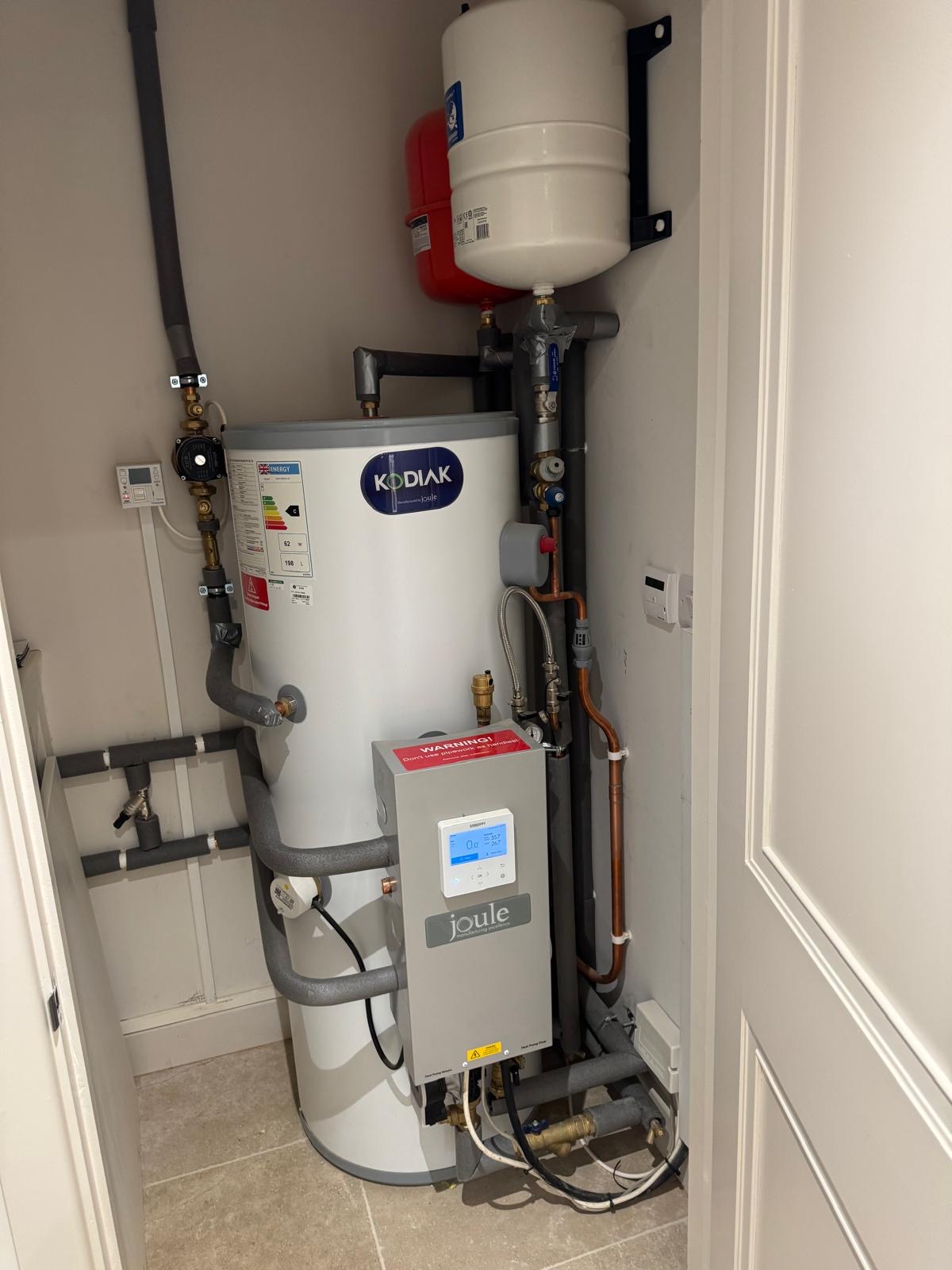 Samsung & Kodiak Air Source Heat Pump Installation